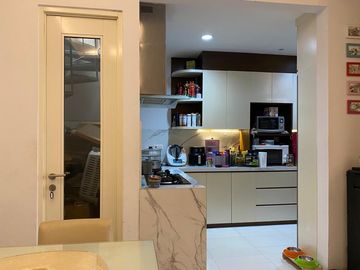 Dijual Rumah Cluster Leora Alam Sutera Tangerang Selatan Murah Sudah Renovasi Bagus Siap Huni Lokasi Nyaman Sangat Strategis