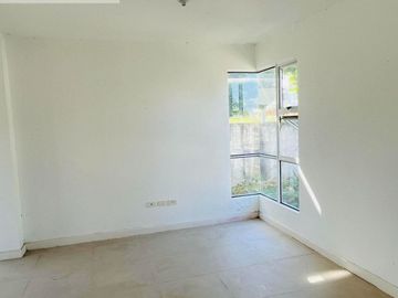 3BR Ridgeview estates Nuvali, Calamba Laguna. House and lot for sale