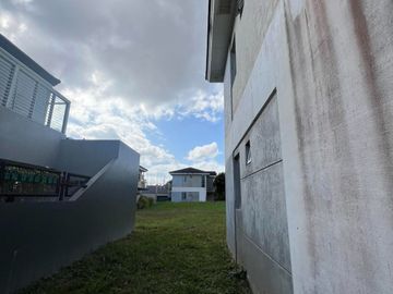 3BR Ridgeview estates Nuvali, Calamba Laguna. House and lot for sale
