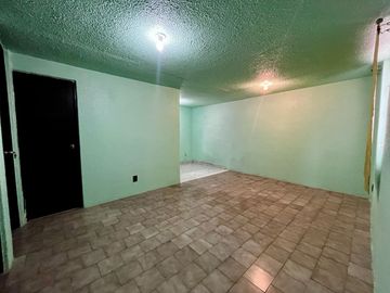 Casa en Venta en Cumbres del Valle, Tlalnepantla de Baz.