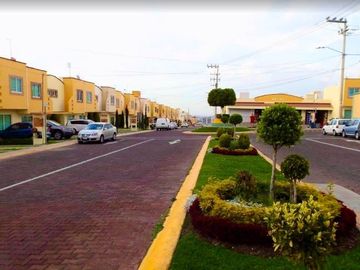 Casa en Remate Bancario. Identifique el precio que se encuentra muy por debajo de su valor comercial.