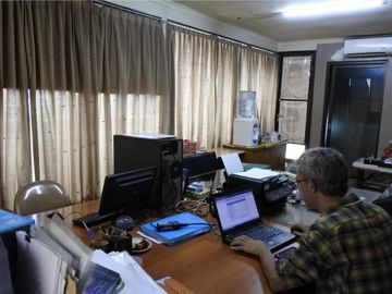 Ruko 3 ½ Lantai Lokasi Strategis di Segitiga Emas Tebet Jakarta Selatan