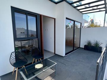 ¡Estrena! Residencial Mirasoles, Departamento en Venta. 2 habitaciones, 2 baños.