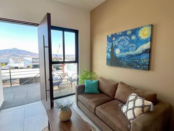 ¡Estrena! Residencial Mirasoles, Departamento en Venta. 2 habitaciones, 2 baños.