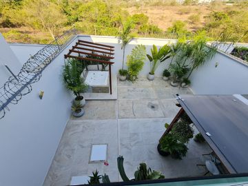 SE VENDE CASA DE DOS PISOS BARRIO VENECIA, SINCELEJO