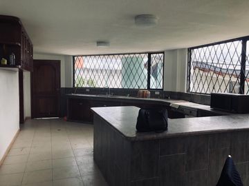 CASA DE OPORTUNIDAD EN CAPELO