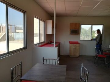 Céntrico Local Comercial