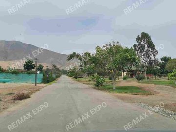 VENDO TERRENO DE 1,500 M2  IDEAL PARA CASA DE CAMPO EN EL EXCLUSIVO CONDOMINIO LAS COLINAS DE PUERTO VIEJO, KM 73.5 DE LA PANAMERICANA SUR.