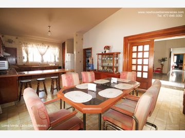Casa en Venta En loma Verde