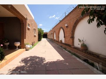 Casa en Venta En loma Verde