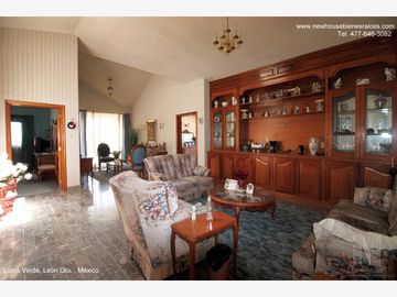 Casa en Venta En loma Verde