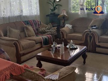 Hacienda de Venta en Puerto Quito con 2 casas - Vía a la Sexta