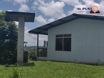 Hacienda de Venta en Puerto Quito con 2 casas - Vía a la Sexta