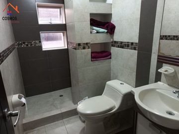 Venta de casa en Otavalo, centro calle Atahualpa