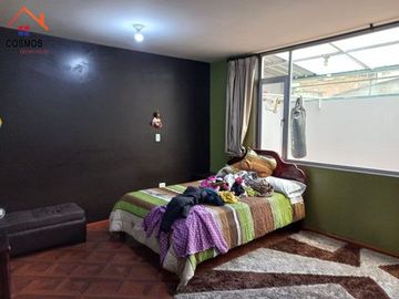 Venta de casa en Otavalo, centro calle Atahualpa