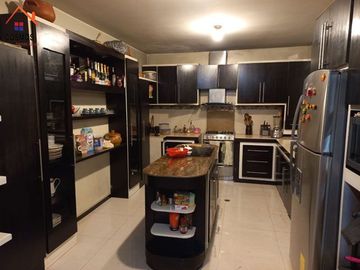 Venta de casa en Otavalo, centro calle Atahualpa