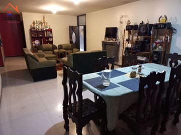 Venta de casa en Otavalo, centro calle Atahualpa
