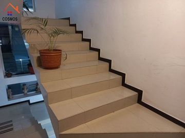 Venta de casa en Otavalo, centro calle Atahualpa