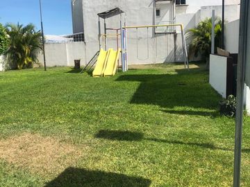 En venta casa en Tequesquitengo, Morelos