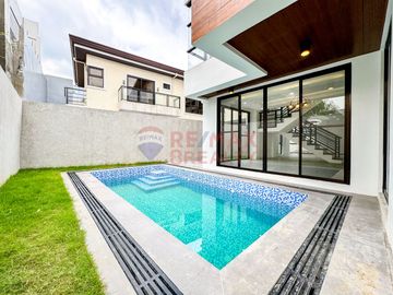 3-storey House and Lot for Sale in Greenwoods Executive Village Pasig City