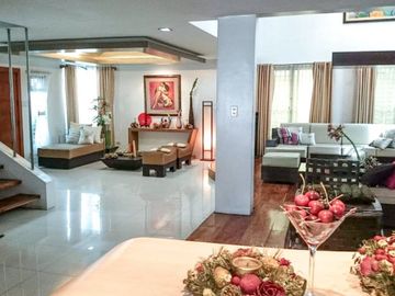 Newly Renovated House with View Deck, located inside the posh Victoneta Subd, Potrero, Malabon City