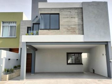 Casa en Venta en Residencial La Rioja, Alvarado Veracruz
