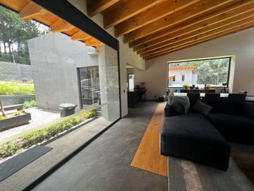 PROPIEDAD EN CONDOMINIO ZONA AVANDARO