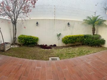 Casa en Venta en Valle Imperial en Zapopan, Jalisco