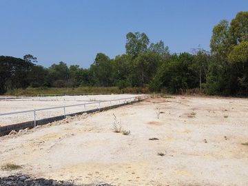 Land for sale 253 Sq.wha Near School & Phla beach