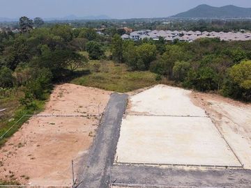 Land for sale 253 Sq.wha Near School & Phla beach