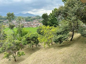 Jual Tanah 2.460 m2 di Kota Magelang View Pegunungan Dekat Alun-Alun Magelang