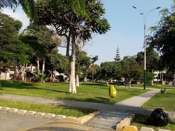 Frente a parque, inmejorable ubicación