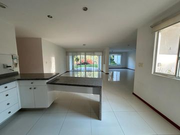 VENTA DE CASA UN NIVEL EN BALVANERA GOLF POLO Y COUNTRY CLUB