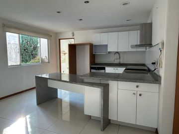 VENTA DE CASA UN NIVEL EN BALVANERA GOLF POLO Y COUNTRY CLUB
