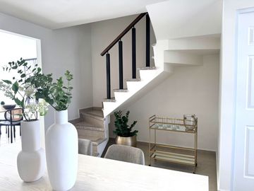 CASA EN VENTA EN PRIVADO CON ALBERCA EN ELÓN GTO ZONA NORTE