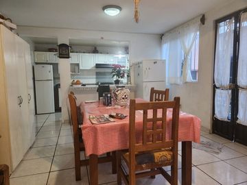 CASA EN VENTA EN TIZAPAN SAN ANGEL
