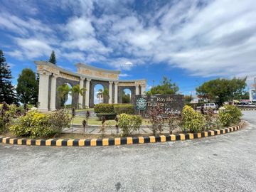 Cozy Modern Design House for Sale at Royale Estate Tagaytay Cavite