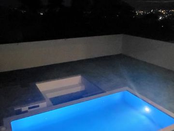Estrena, amplia casa en venta, Burgos, ZONA CALIDA
