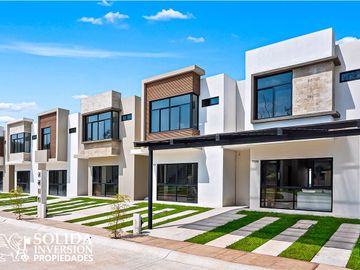 PUERTO VALLARTA | CASA DE 3 RECÁMARAS, DENTRO DE LOS ENCINOS - PREVENTA