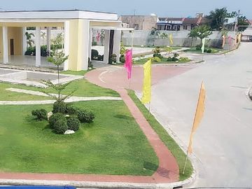 Ready for Occupancy!!! Fully Finished 2 Storey  2 Bedroom Townhouses in Basak, Lapu-lapu City