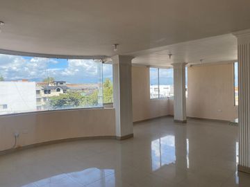 Departamento de 3 dormitorios de venta en calderon