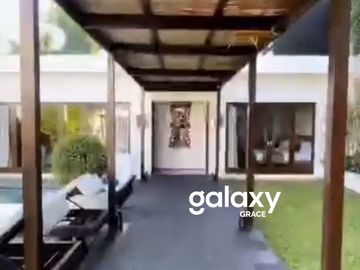 DIJUAL VILLA BATU BELIG KEROBOKAN BADUNG, BALI