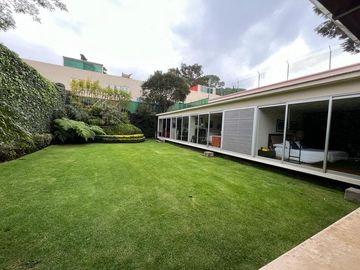 Venta de casa en la colonia Florida