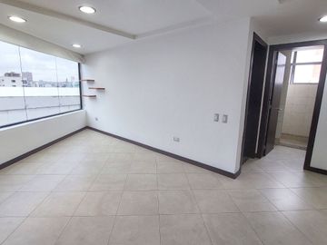 DEPARTAMENTO EN VENTA SECTOR MEGAMAXI 84m2