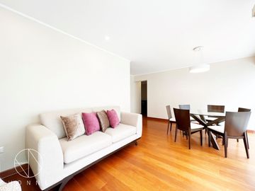 Venta  moderno Flat cerca al Jockey Plaza, Surco.