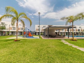 Casa en Venta con alberca, 3 recamas a 15 minutos de Cuernavaca en Xochitepec Morelos