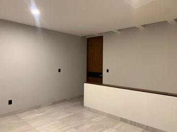 CASA NUEVA EN VENTA EN MAYORCA RESIDENCIAL A UNOS MINUTOS DEL PUERTO INTERIOR DE LEON GTO