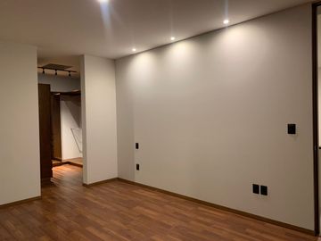 CASA NUEVA EN VENTA EN MAYORCA RESIDENCIAL A UNOS MINUTOS DEL PUERTO INTERIOR DE LEON GTO
