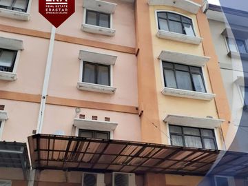 2 Ruko Gandeng, Komplek Ruko Butik Tekstil, Tanah Abang, Jakarta Pusat
