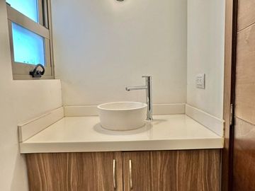 SE VENDE CASA EN BASALTO